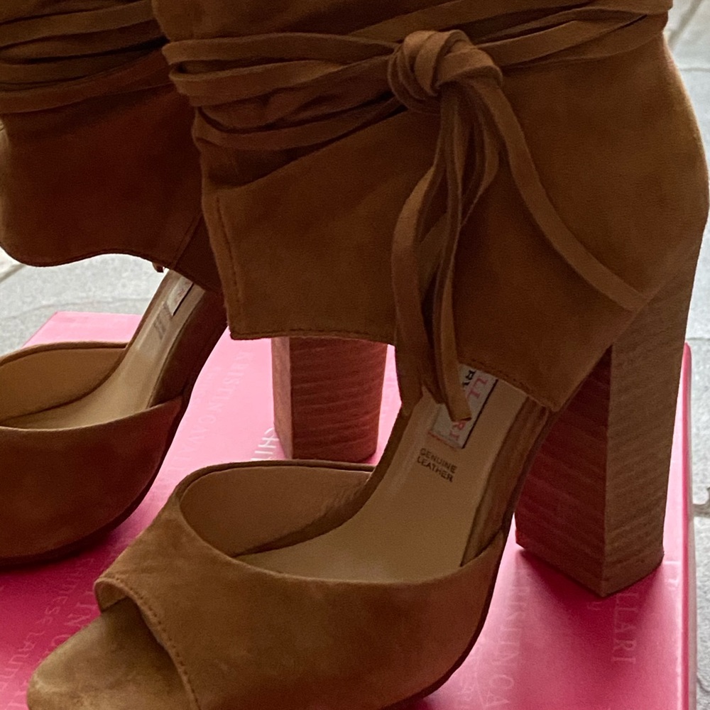 Kristen Cavallari / Chinese Laundry Leigh heel